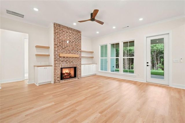 55 Kirk Road NW, White, GA 30184