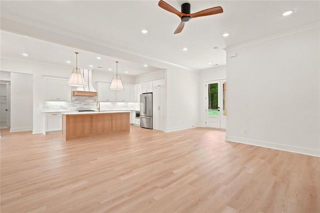 55 Kirk Road NW, White, GA 30184