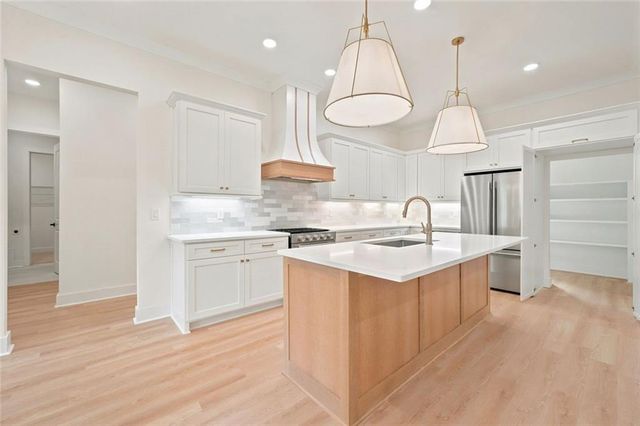 55 Kirk Road NW, White, GA 30184