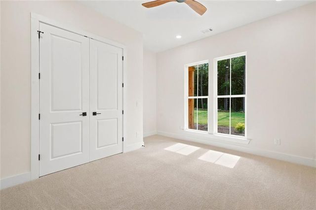 55 Kirk Road NW, White, GA 30184