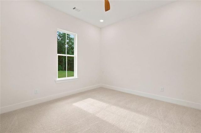 55 Kirk Road NW, White, GA 30184