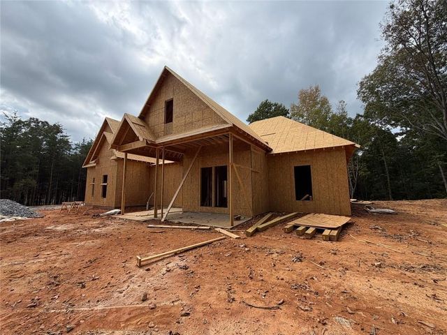 55 Kirk Road NW, White, GA 30184