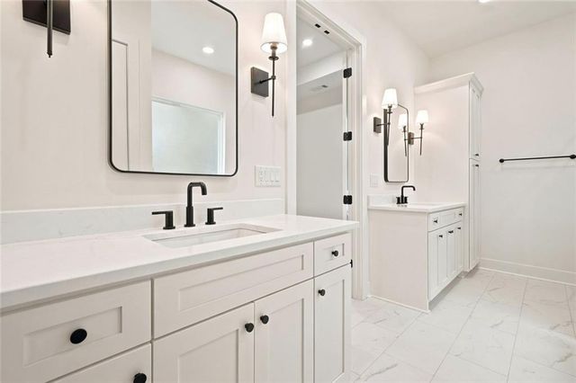 55 Kirk Road NW, White, GA 30184