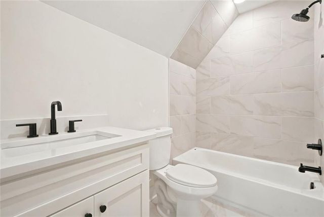 55 Kirk Road NW, White, GA 30184