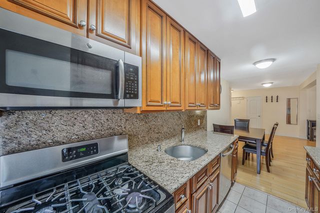 103-26 68th Avenue 2E, Forest Hills, NY 11375