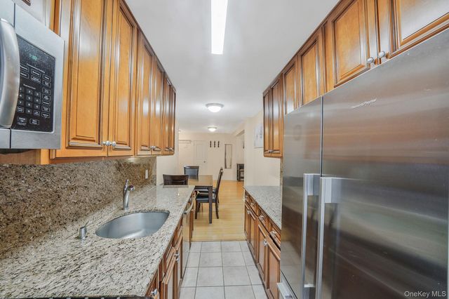 103-26 68th Avenue 2E, Forest Hills, NY 11375