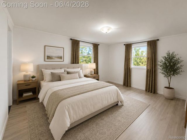 6382 Houghten Drive, Troy, MI 48098