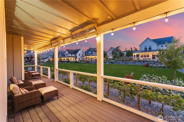 250 Bobcat Lane, Chelan, WA 98816