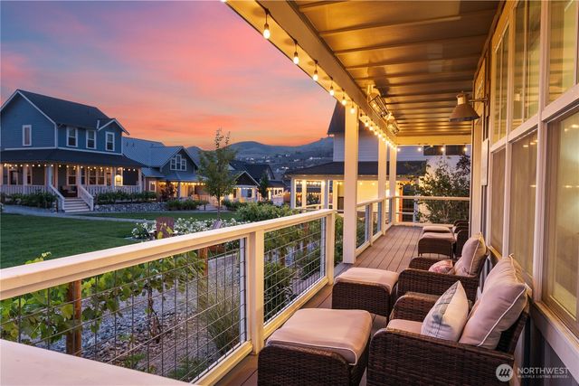 250 Bobcat Lane, Chelan, WA 98816