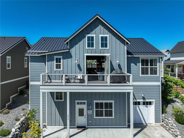 250 Bobcat Lane, Chelan, WA 98816