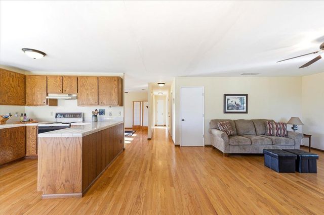20601 John Born Rd, Penn Valley, CA 95946
