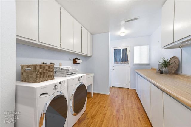 20601 John Born Rd, Penn Valley, CA 95946