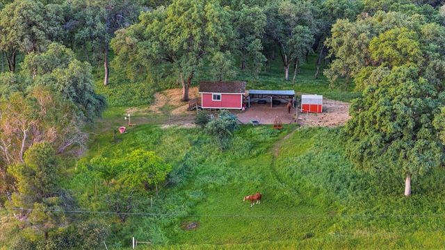 20601 John Born Rd, Penn Valley, CA 95946