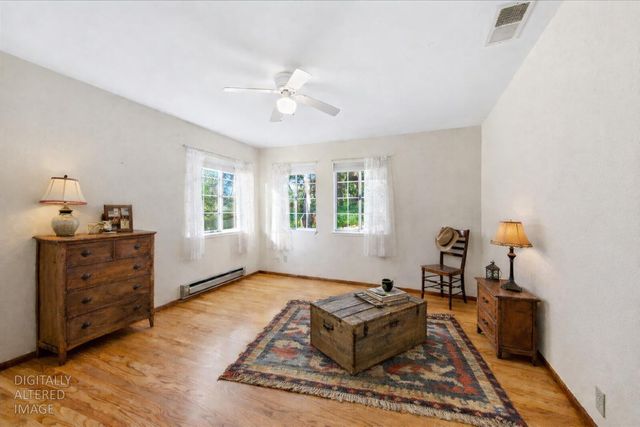 20601 John Born Rd, Penn Valley, CA 95946