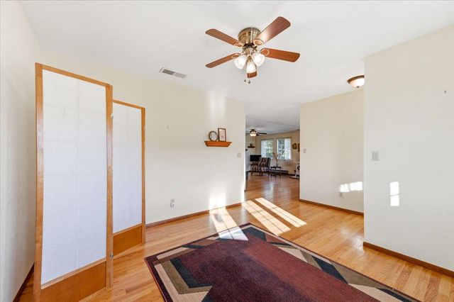 20601 John Born Rd, Penn Valley, CA 95946