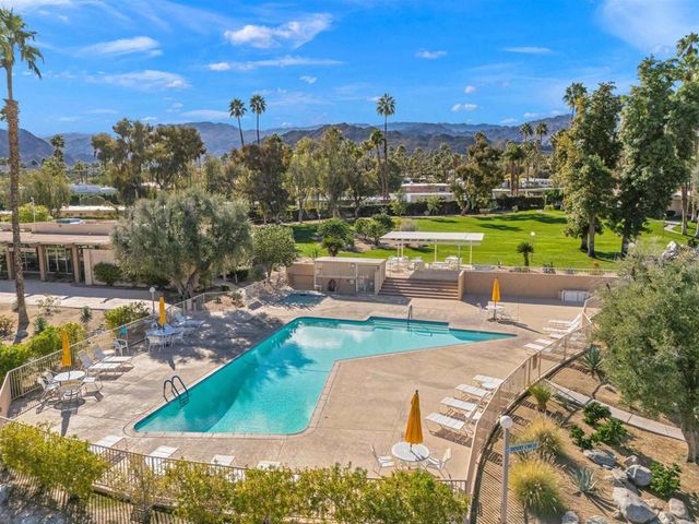73851 Ocotillo Court, Palm Desert, CA 92260