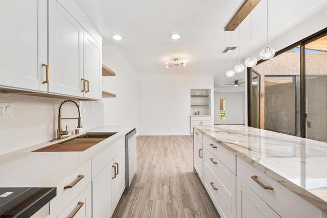 73851 Ocotillo Court, Palm Desert, CA 92260