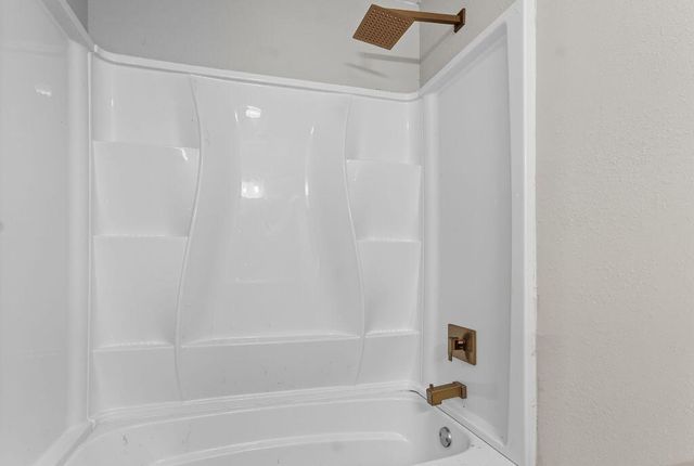 119 Country Ln, Lake Charles, LA 70607