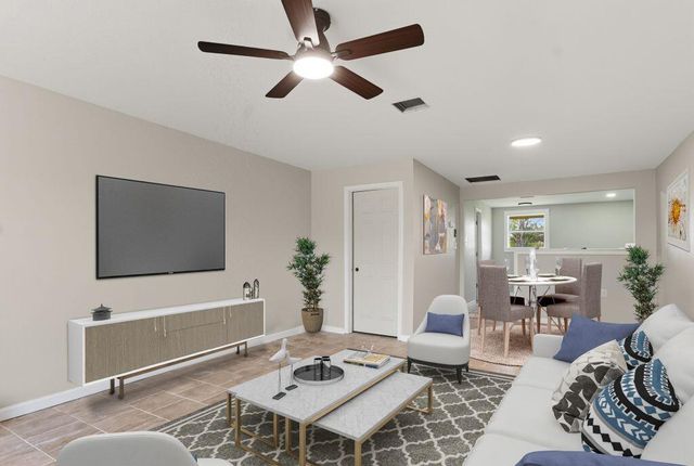 119 Country Ln, Lake Charles, LA 70607