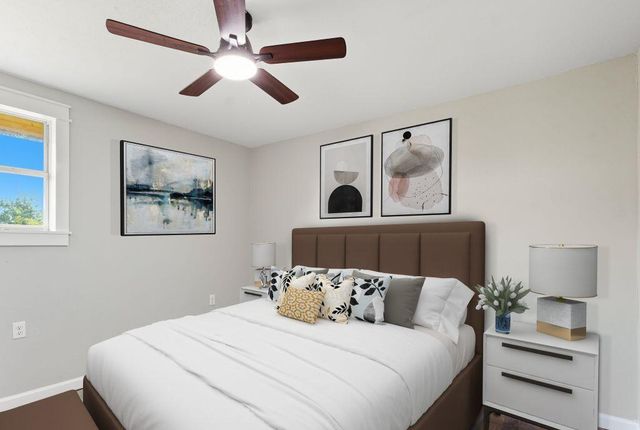 119 Country Ln, Lake Charles, LA 70607