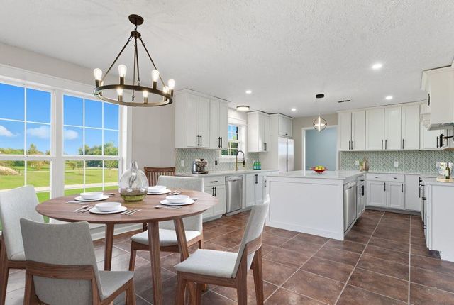 119 Country Ln, Lake Charles, LA 70607