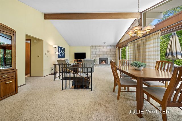 7166 Thornapple River Drive, Caledonia, MI 49316