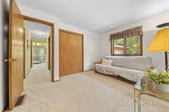 7166 Thornapple River Drive, Caledonia, MI 49316