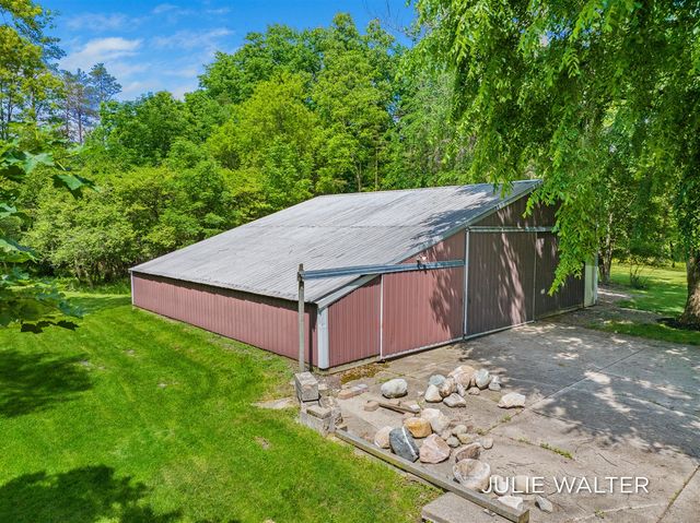 7166 Thornapple River Drive, Caledonia, MI 49316