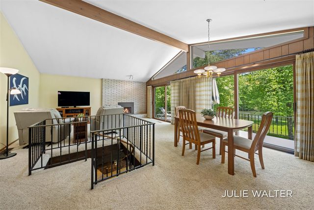 7166 Thornapple River Drive, Caledonia, MI 49316