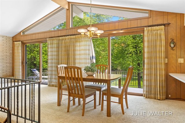 7166 Thornapple River Drive, Caledonia, MI 49316