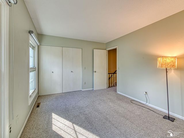 23 Linswood Drive, Monroe, MI 48162