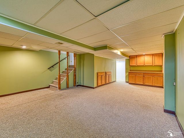 23 Linswood Drive, Monroe, MI 48162