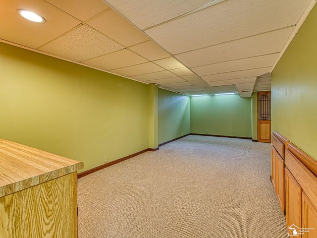 23 Linswood Drive, Monroe, MI 48162