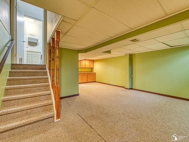 23 Linswood Drive, Monroe, MI 48162