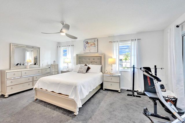 7669 Springwater Place 202, Boynton Beach, FL 33437