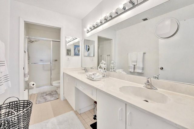 7669 Springwater Place 202, Boynton Beach, FL 33437
