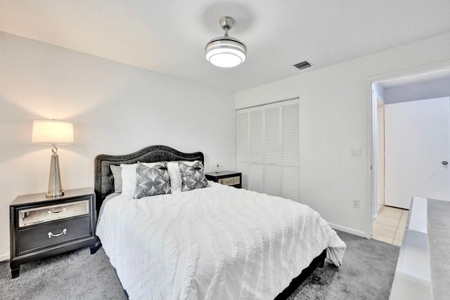 7669 Springwater Place 202, Boynton Beach, FL 33437