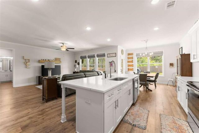 568 Dunagan Court, Winder, GA 30680