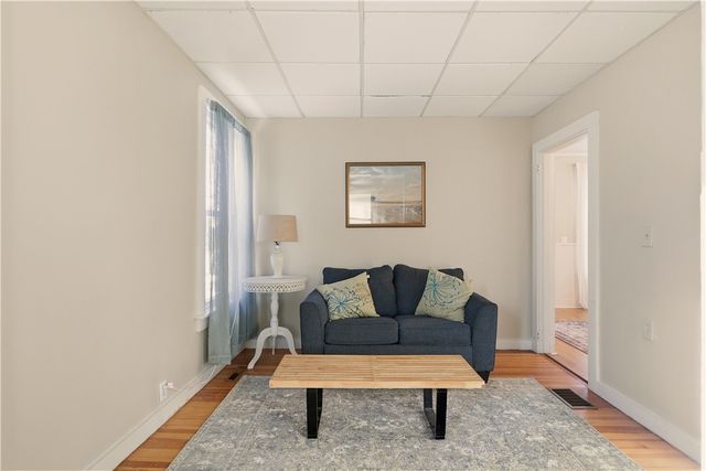 8 Carey Street, Newport, RI 02840