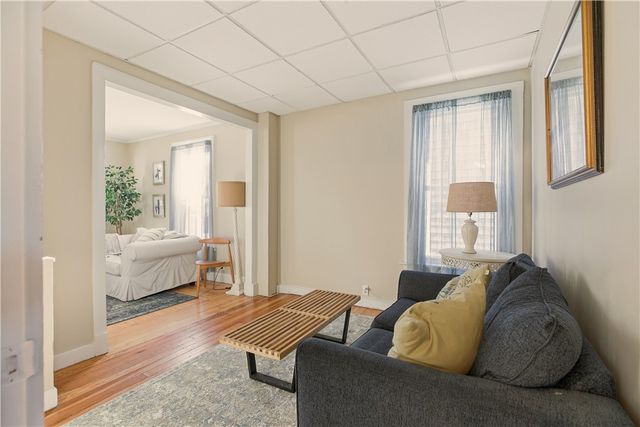 8 Carey Street, Newport, RI 02840