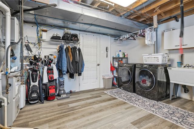 186 Bayberry Ln, Cranberry Twp, PA 16066