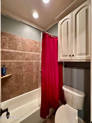 112 Pinehaven Place, Clinton, MS 39056