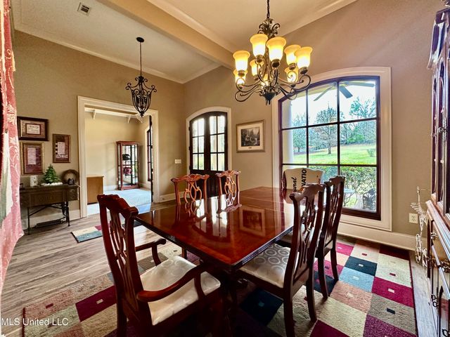 112 Pinehaven Place, Clinton, MS 39056