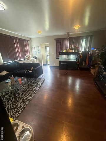 22440 Pembroke Avenue, Detroit, MI 48219