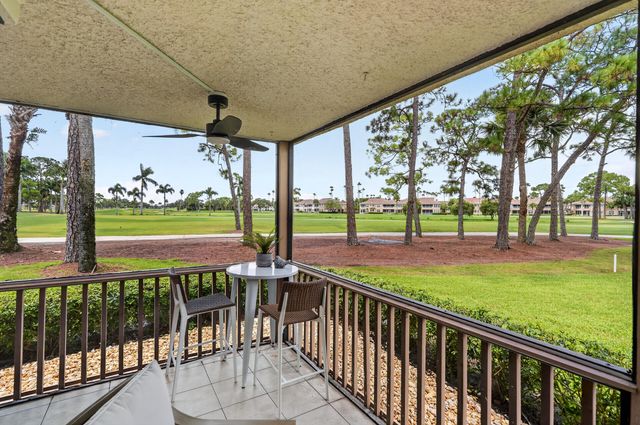 302 BRACKENWOOD, Palm Beach Gardens, FL 33418