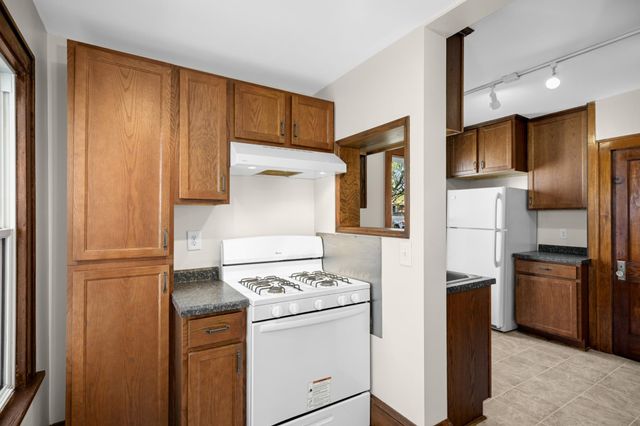 2530 Hayes Street NE, Minneapolis, MN 55418