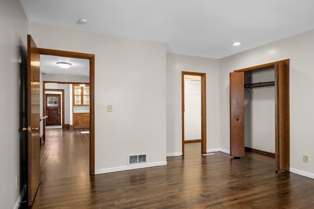 2530 Hayes Street NE, Minneapolis, MN 55418