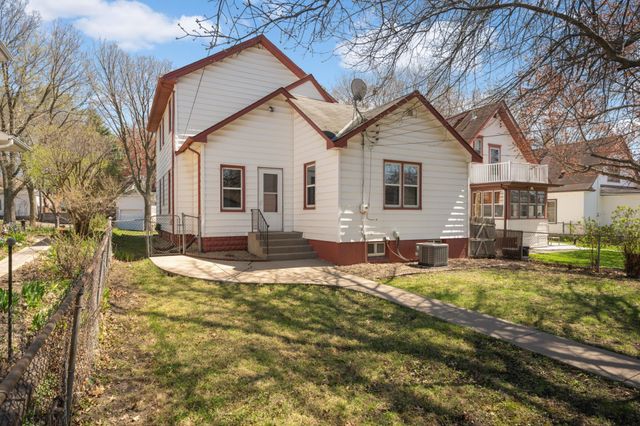 2530 Hayes Street NE, Minneapolis, MN 55418