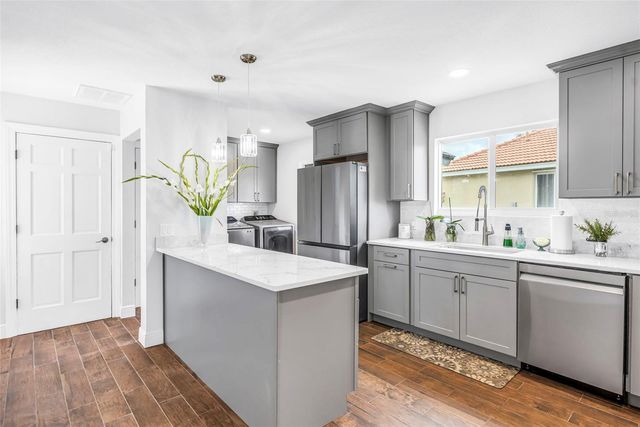 2111 HARBOUR WATCH DRIVE, Tarpon Springs, FL 34689