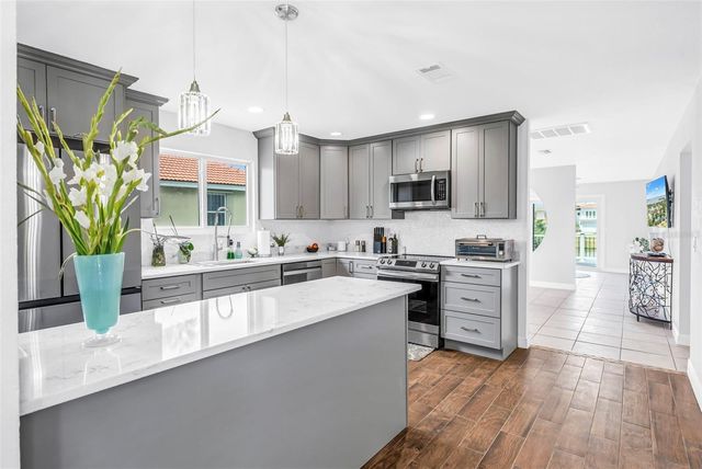 2111 HARBOUR WATCH DRIVE, Tarpon Springs, FL 34689